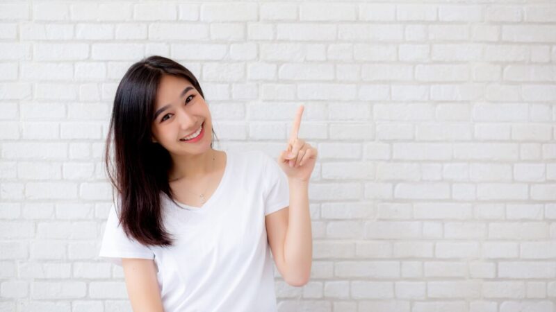 笑顔の女性